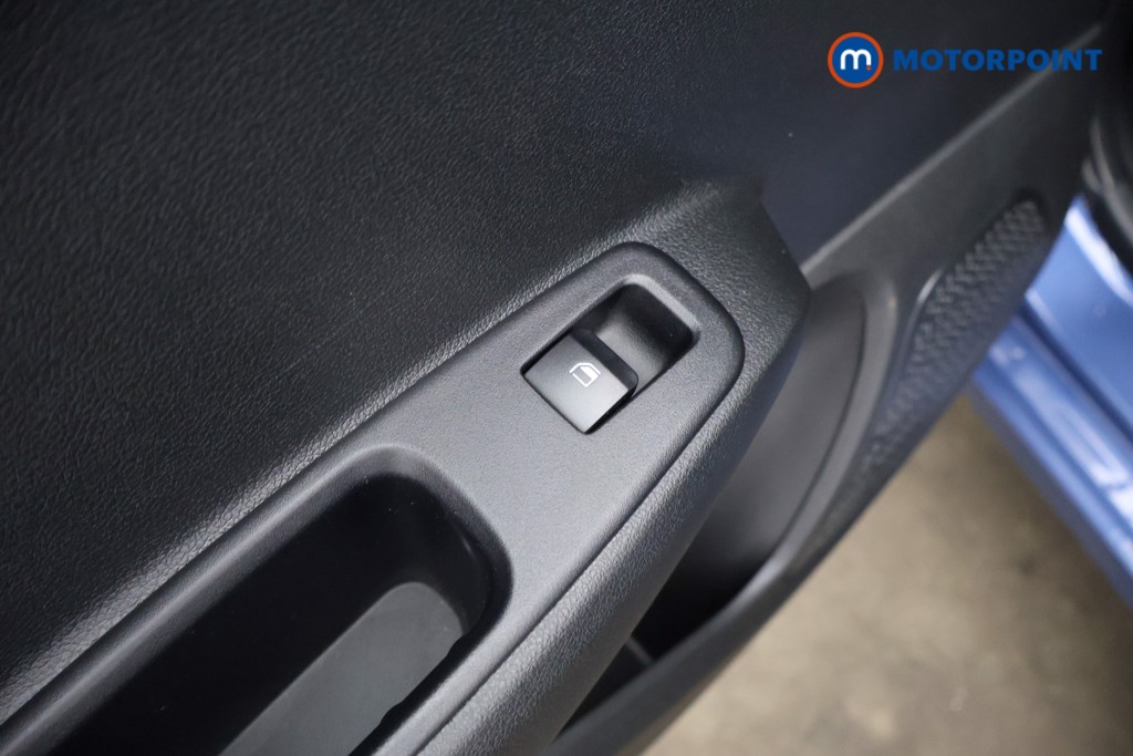 Hyundai I10 Advance Manual Petrol Hatchback - Stock Number (1637361) - 26th supplementary image