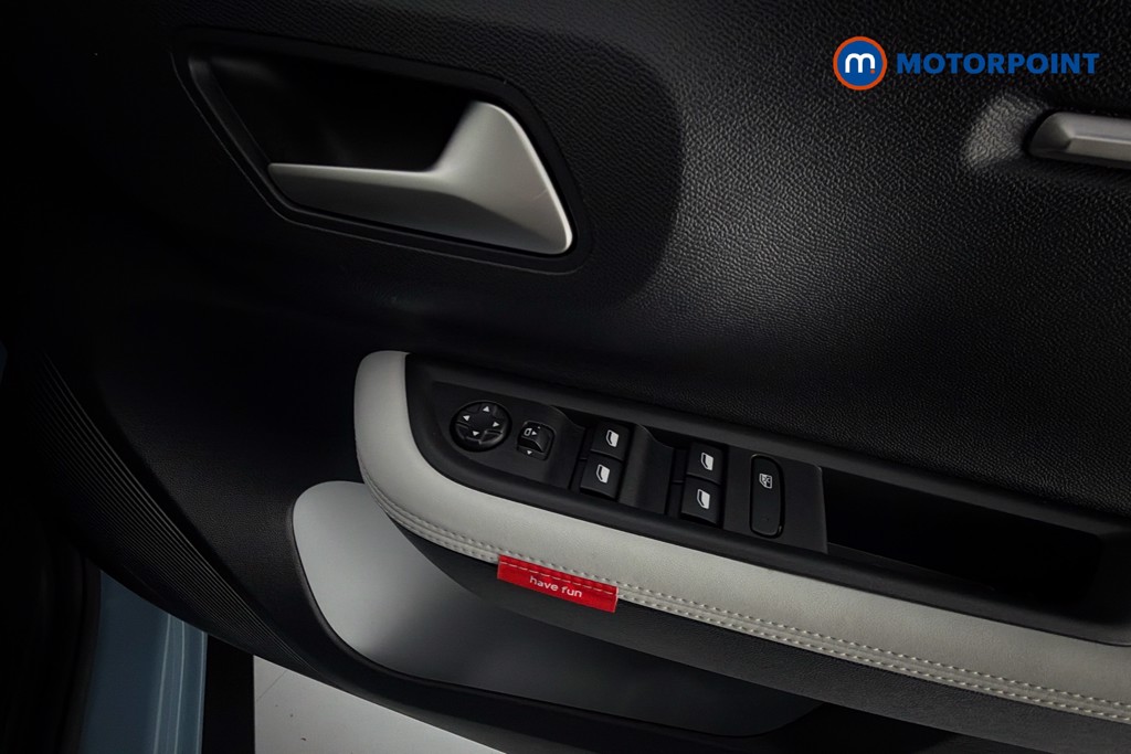 Citroen C3 Plus Automatic Electric Hatchback - Stock Number (1637476) - 19th supplementary image