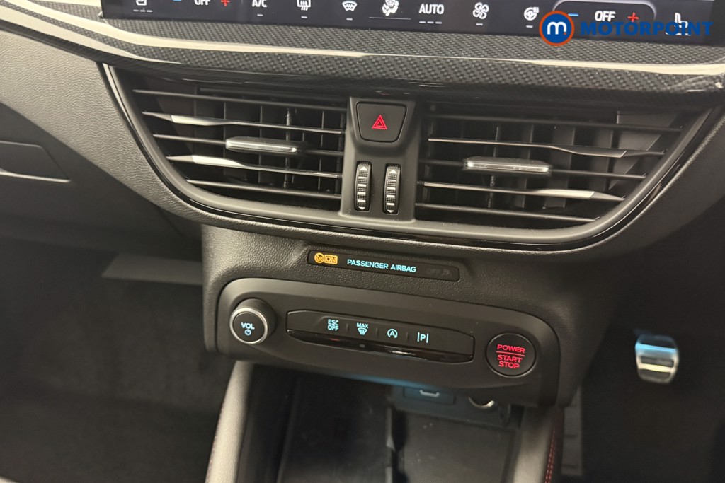Ford Focus ST Manual Petrol Hatchback - Stock Number (1637578) - 5th supplementary image