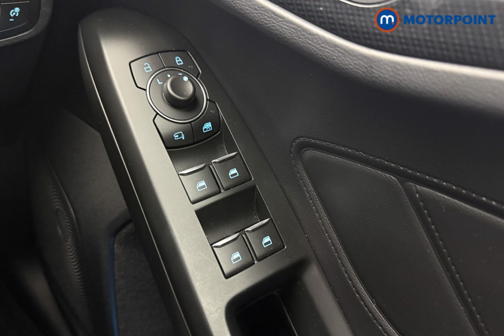 Ford Focus ST Manual Petrol Hatchback - Stock Number (1637578) - 10th supplementary image