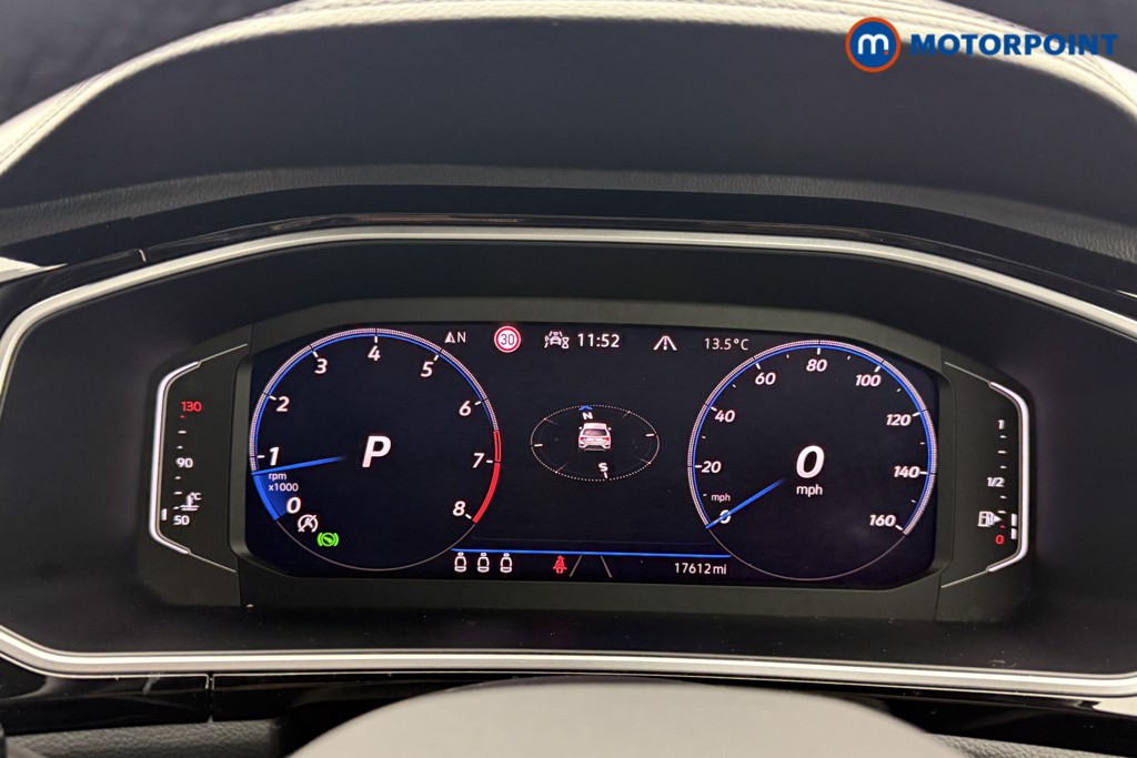 Volkswagen T-Roc R-Line Automatic Petrol SUV - Stock Number (1637868) - 4th supplementary image
