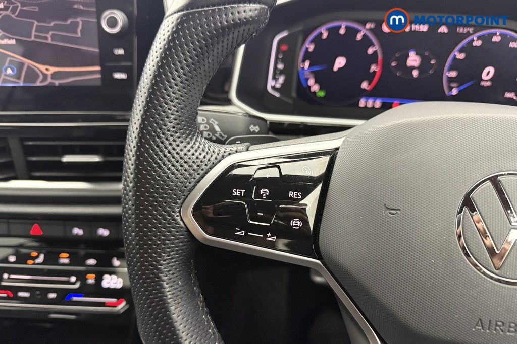 Volkswagen T-Roc R-Line Automatic Petrol SUV - Stock Number (1637868) - 8th supplementary image