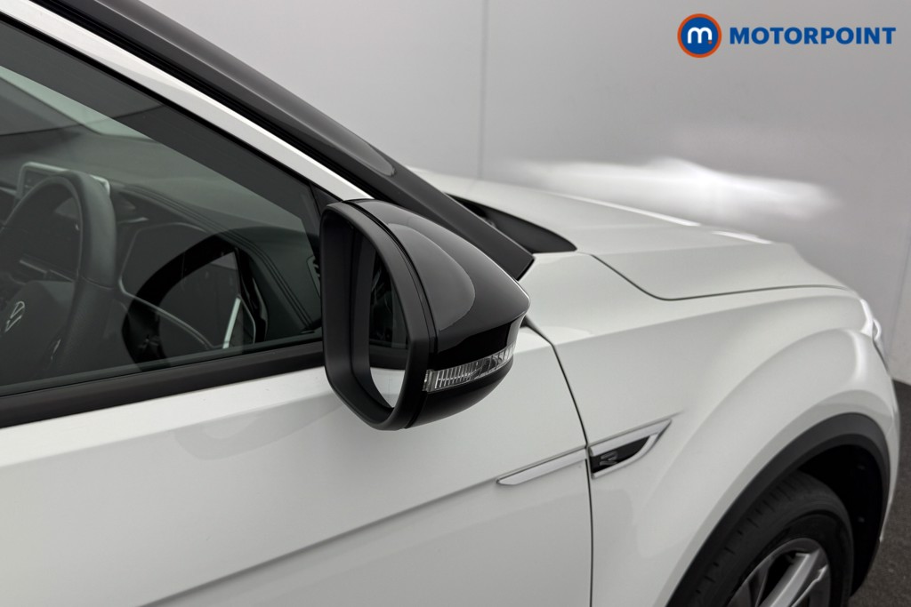 Volkswagen T-Roc R-Line Automatic Petrol SUV - Stock Number (1637868) - 16th supplementary image