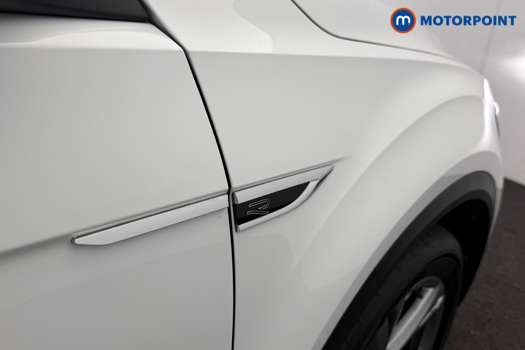 Volkswagen T-Roc R-Line Automatic Petrol SUV - Stock Number (1637868) - 17th supplementary image