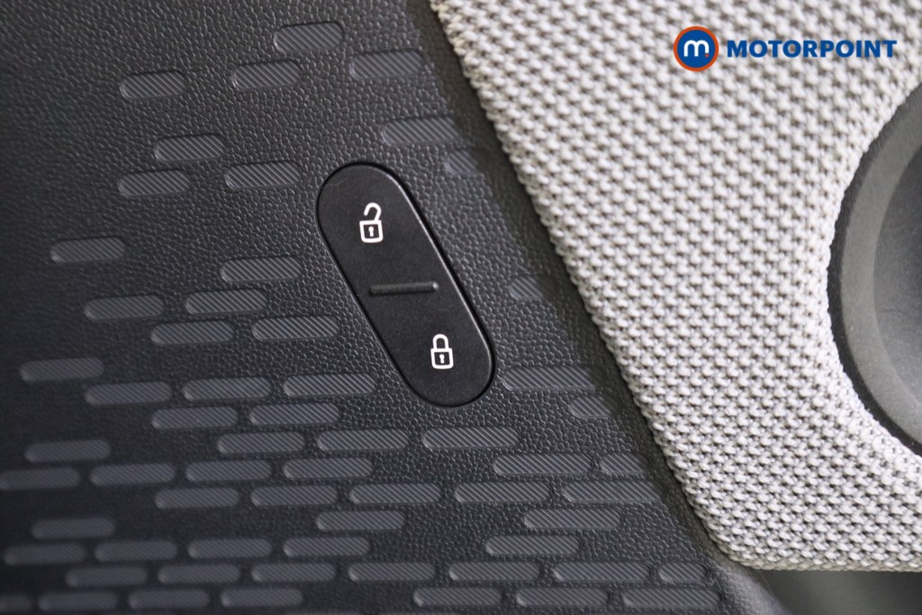 Mini Cooper C Exclusive Automatic Petrol Hatchback - Stock Number (1638042) - 11th supplementary image