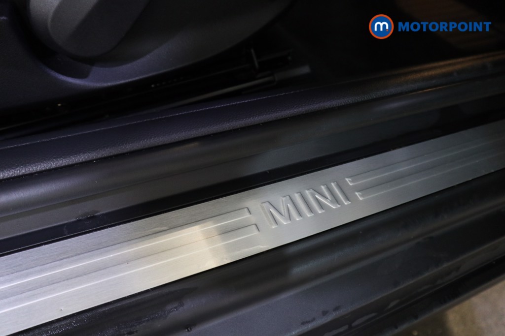 Mini Cooper C Exclusive Automatic Petrol Hatchback - Stock Number (1638042) - 14th supplementary image