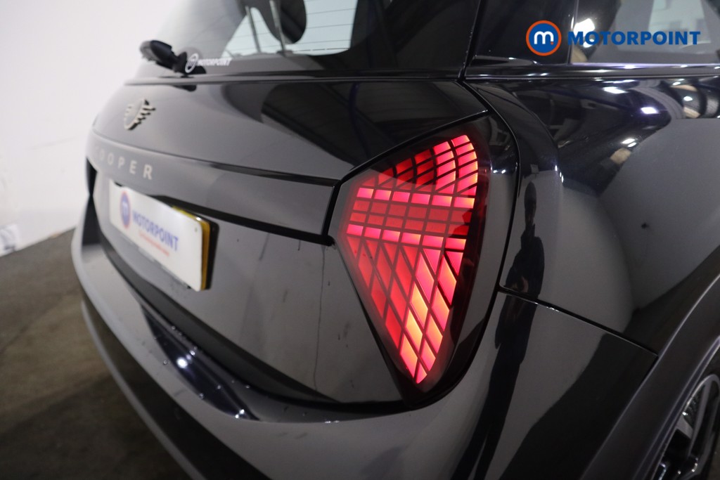 Mini Cooper C Exclusive Automatic Petrol Hatchback - Stock Number (1638042) - 26th supplementary image