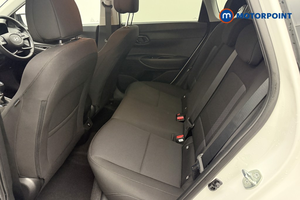 Hyundai I20 Ultimate Manual Petrol Hatchback - Stock Number (1638310) - 5th supplementary image