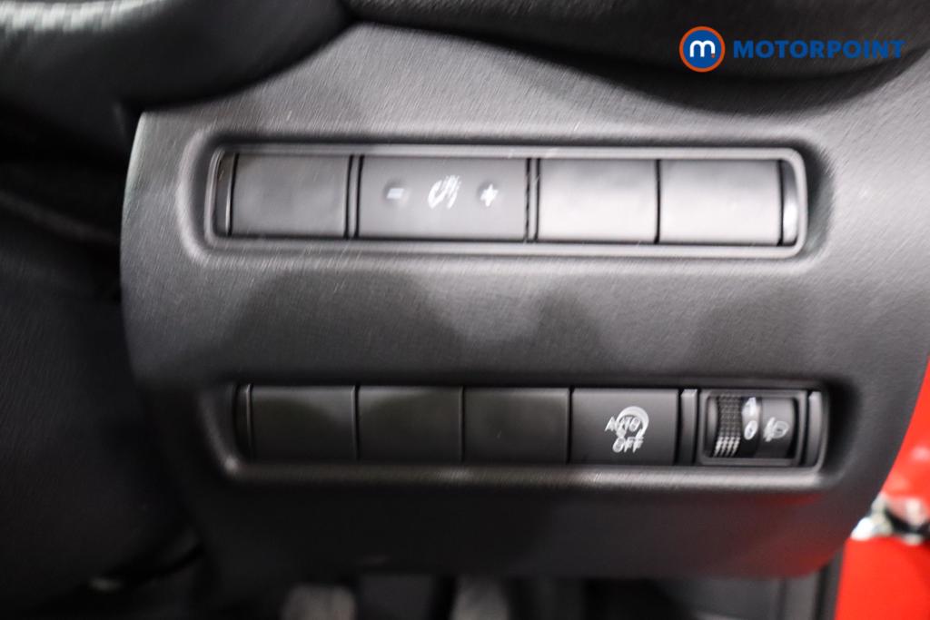 Nissan Juke Acenta Premium Manual Petrol SUV - Stock Number (1616742) - 14th supplementary image