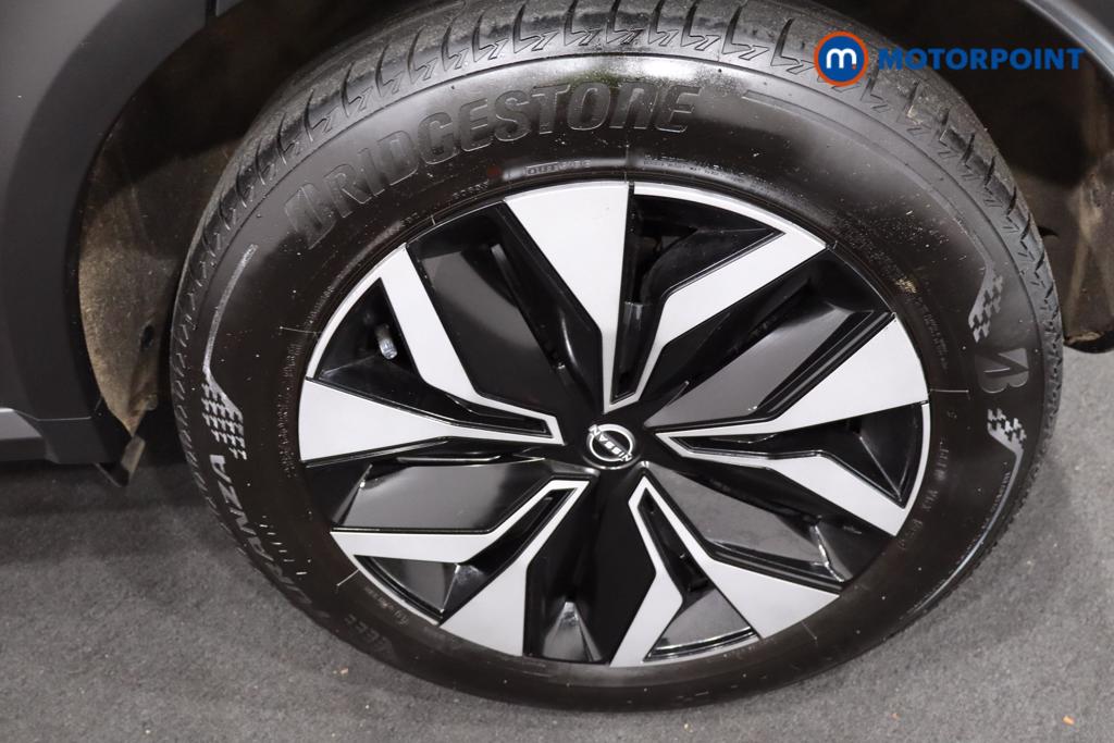 Nissan Juke Acenta Premium Manual Petrol SUV - Stock Number (1616742) - 26th supplementary image