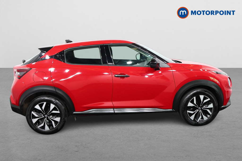 Nissan Juke Acenta Premium Manual Petrol SUV - Stock Number (1616742) - Drivers side