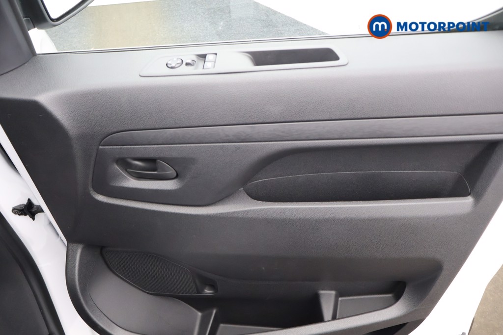 Peugeot Expert Asphalt Manual Diesel Panel Van - Stock Number (1618458) - 9th supplementary image