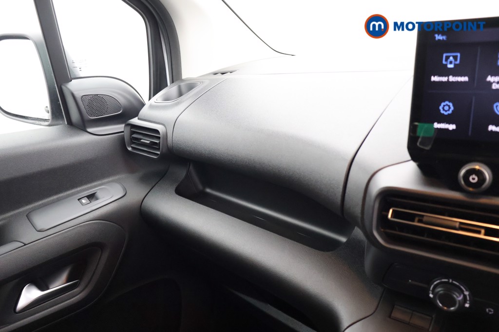Peugeot Partner Professional Plus Manual Diesel Panel Van - Stock Number (1618463) - 9th supplementary image