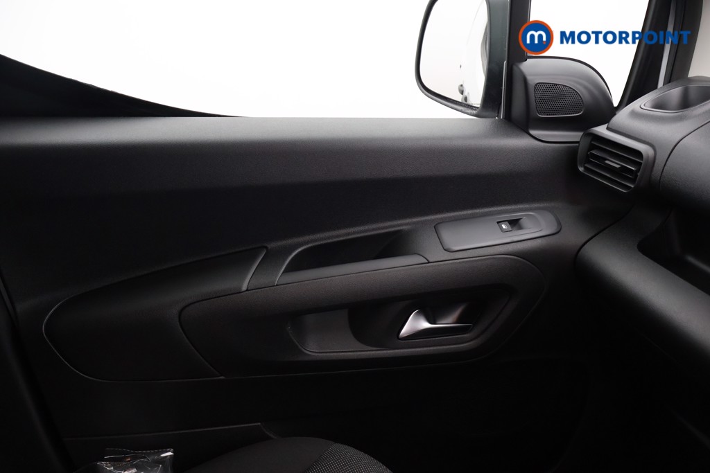 Peugeot Partner Professional Plus Manual Diesel Panel Van - Stock Number (1618463) - 10th supplementary image