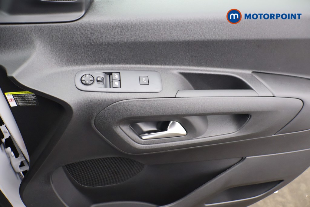 Peugeot Partner Professional Plus Manual Diesel Panel Van - Stock Number (1618463) - 11th supplementary image