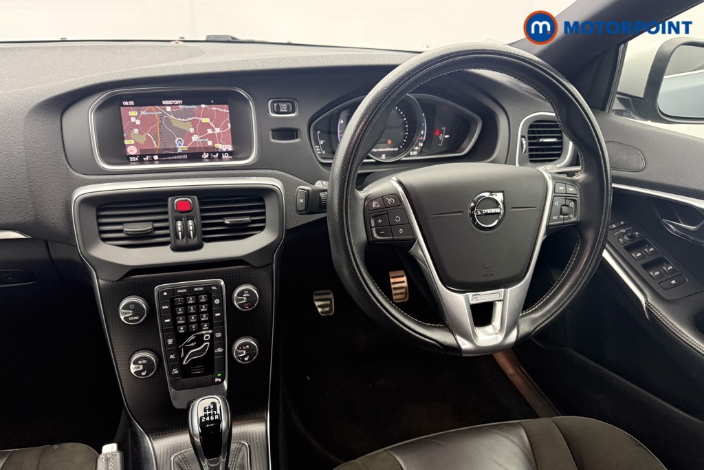 Volvo V40 R Design Nav Plus Manual Petrol Hatchback - Stock Number (1619654) - 2nd supplementary image