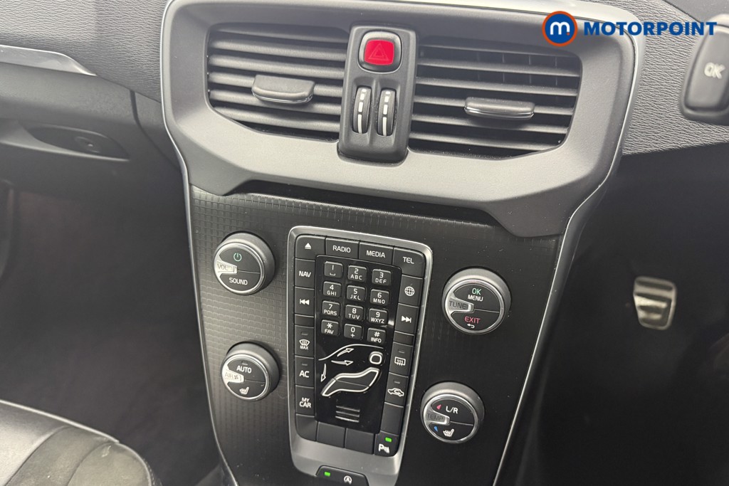 Volvo V40 R Design Nav Plus Manual Petrol Hatchback - Stock Number (1619654) - 5th supplementary image