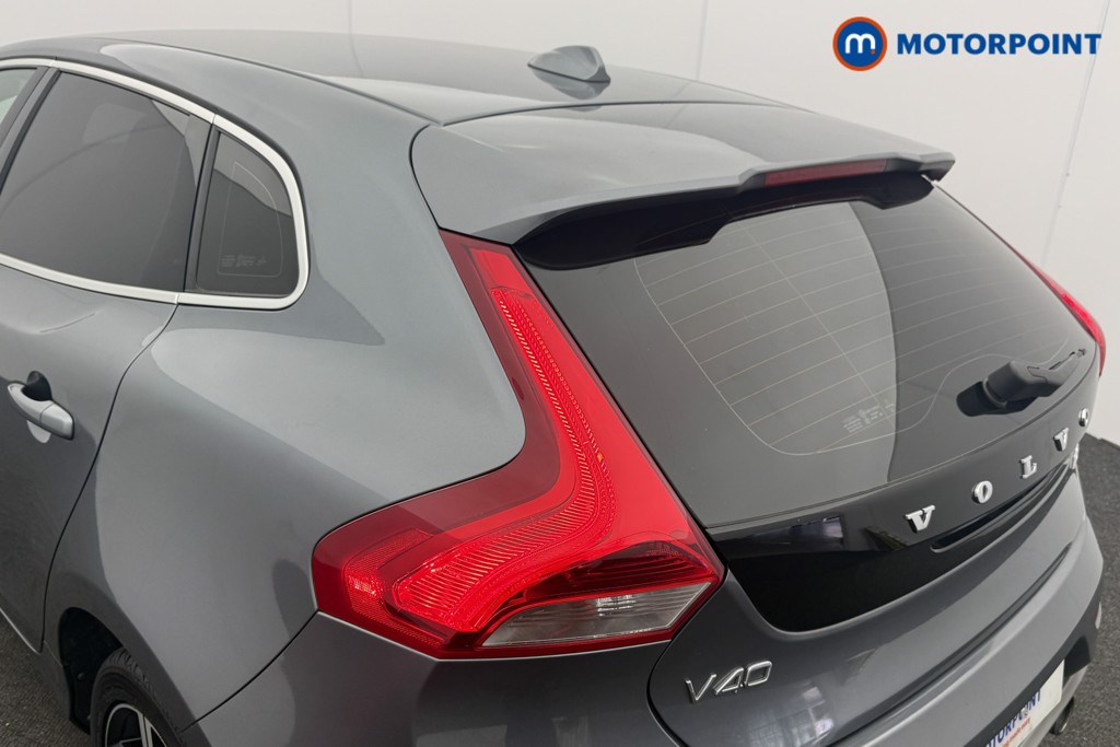Volvo V40 R Design Nav Plus Manual Petrol Hatchback - Stock Number (1619654) - 19th supplementary image