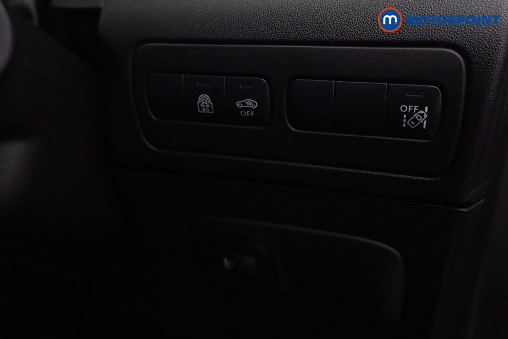 Citroen C3 Aircross Plus Automatic Petrol SUV - Stock Number (1620507) - 16th supplementary image