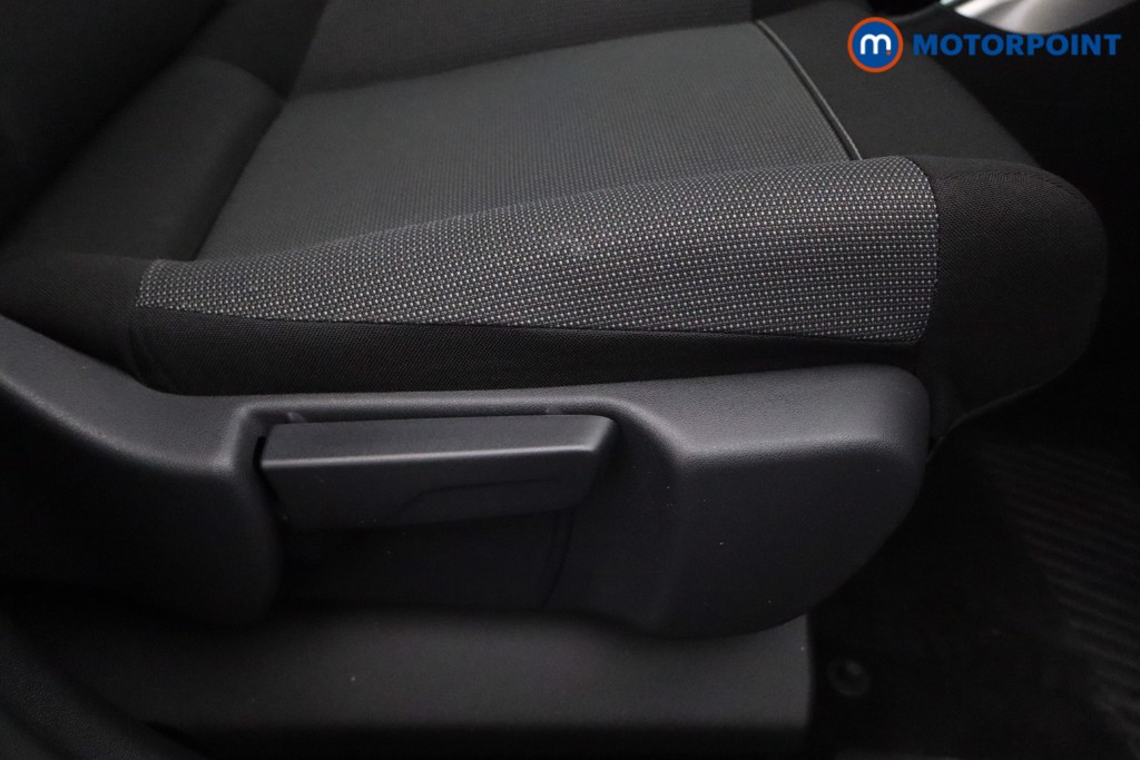 Citroen C3 Aircross Plus Automatic Petrol SUV - Stock Number (1620507) - 17th supplementary image
