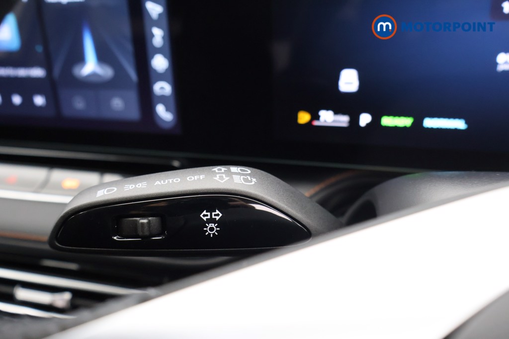 Mg Motor Uk HS SE Automatic Petrol-Electric Hybrid SUV - Stock Number (1623056) - 5th supplementary image