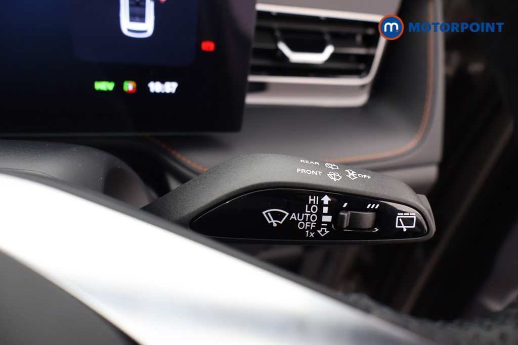 Mg Motor Uk HS SE Automatic Petrol-Electric Hybrid SUV - Stock Number (1623056) - 6th supplementary image