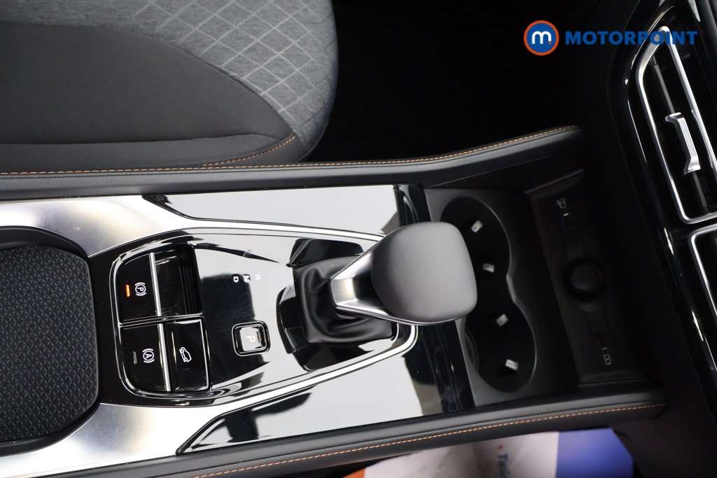 Mg Motor Uk HS SE Automatic Petrol-Electric Hybrid SUV - Stock Number (1623056) - 8th supplementary image