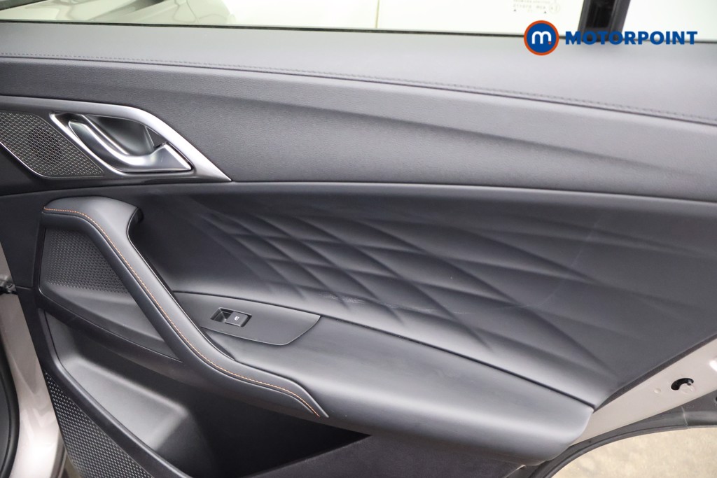 Mg Motor Uk HS SE Automatic Petrol-Electric Hybrid SUV - Stock Number (1623056) - 16th supplementary image