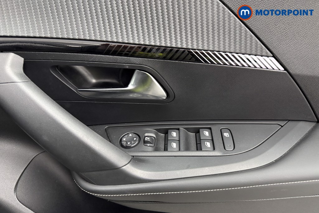 Peugeot 2008 Allure Manual Petrol SUV - Stock Number (1624975) - 17th supplementary image