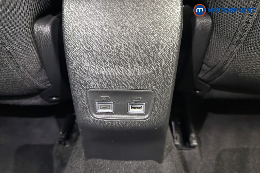 Peugeot 2008 Allure Manual Petrol SUV - Stock Number (1624975) - 19th supplementary image