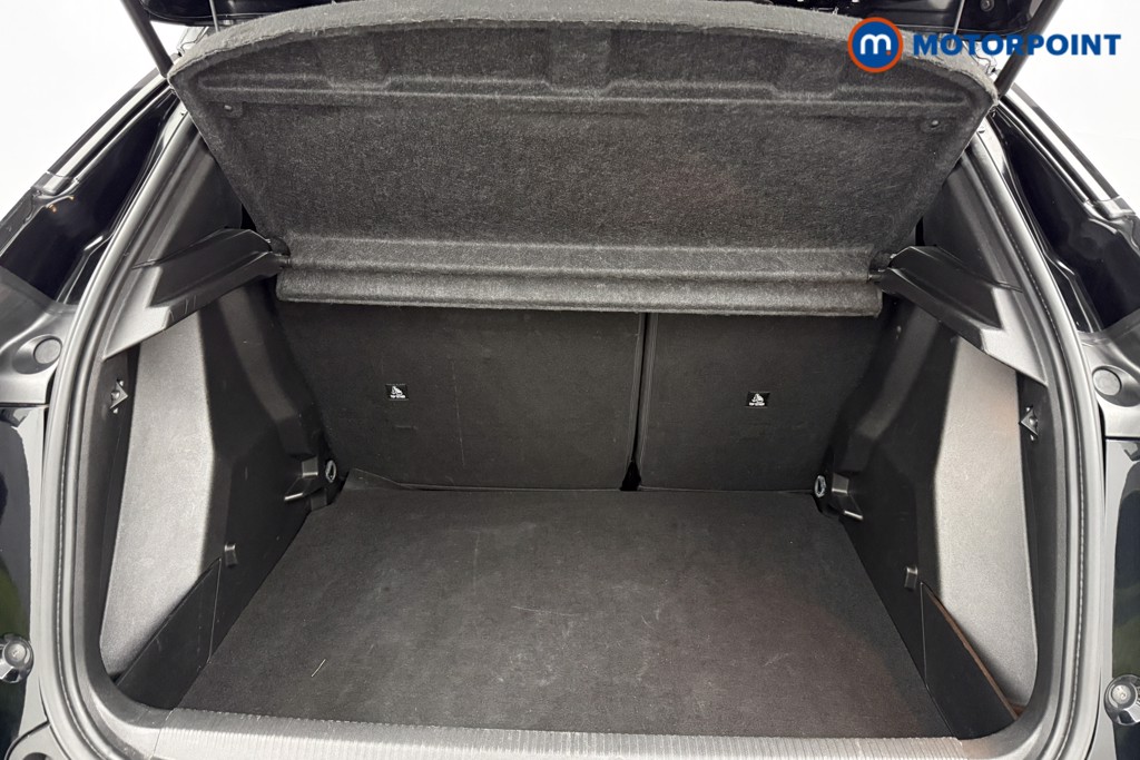 Peugeot 2008 Allure Manual Petrol SUV - Stock Number (1624975) - 21st supplementary image