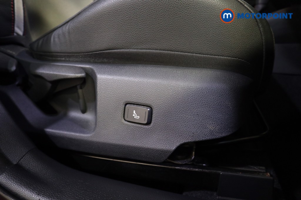 Toyota Corolla Gr Sport Automatic Petrol-Electric Hybrid Hatchback - Stock Number (1626492) - 16th supplementary image