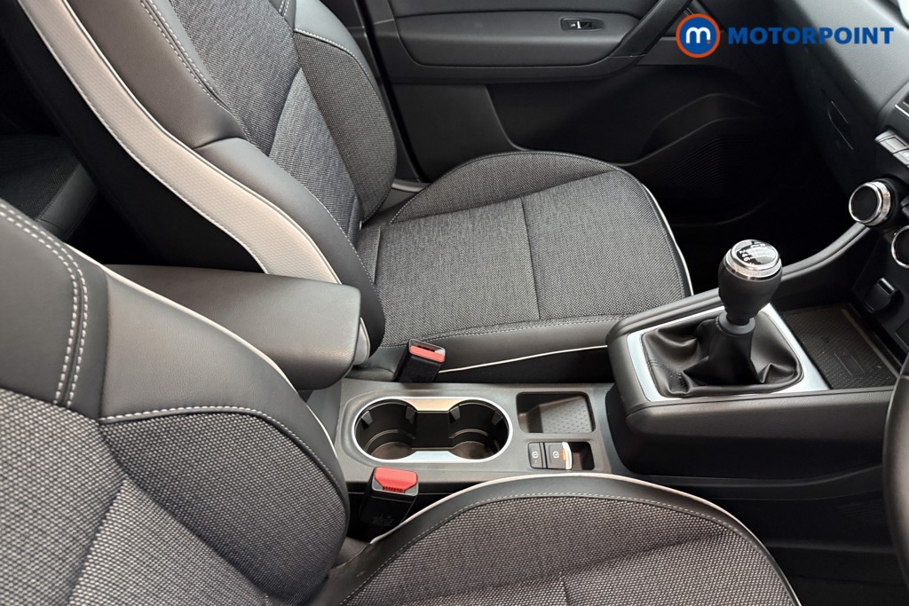 Renault Captur Techno Manual Petrol SUV - Stock Number (1626797) - 10th supplementary image