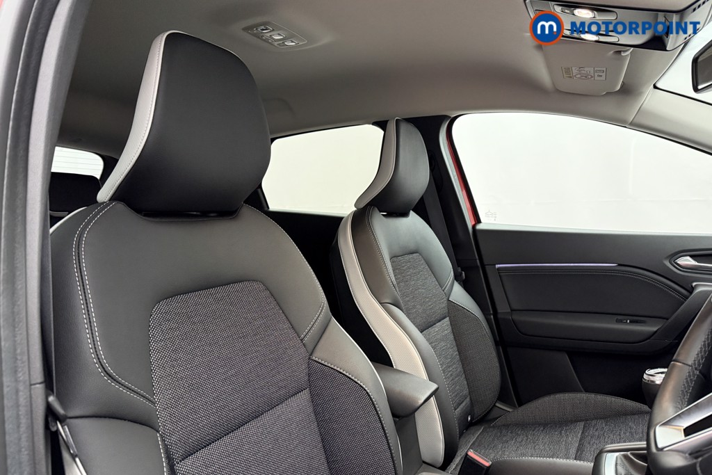Renault Captur Techno Manual Petrol SUV - Stock Number (1626797) - 12th supplementary image