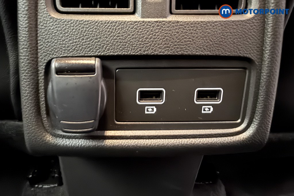 Renault Captur Techno Manual Petrol SUV - Stock Number (1626797) - 16th supplementary image