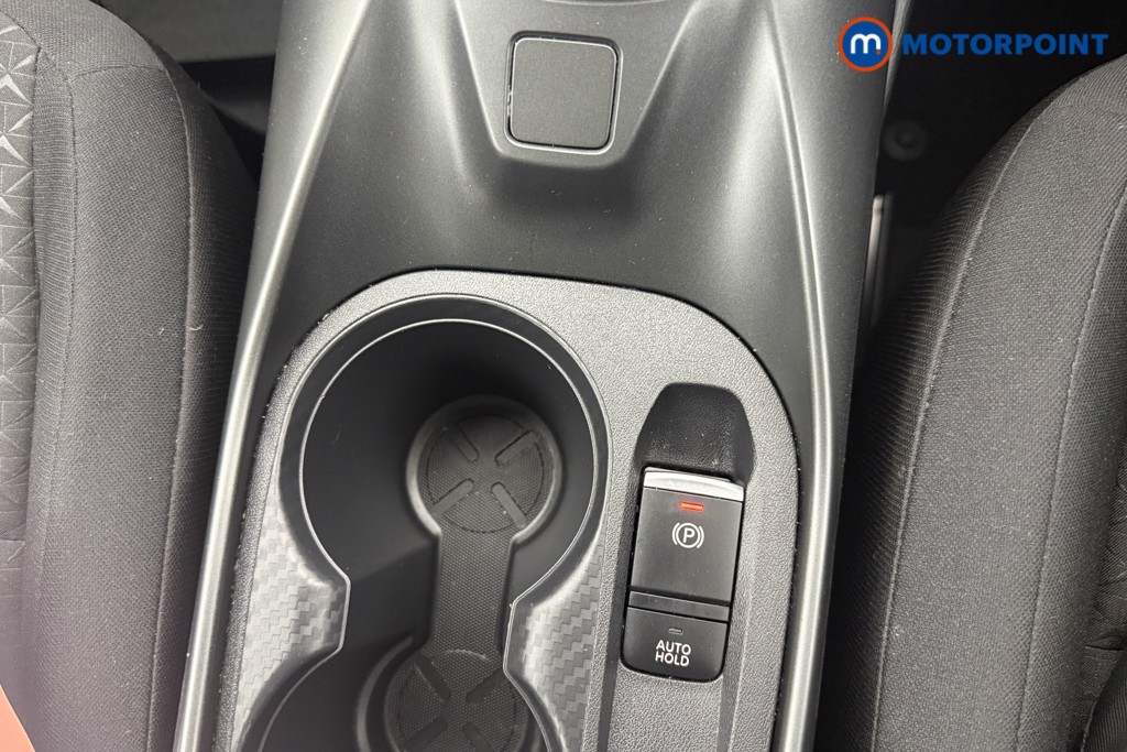 Nissan Juke Acenta Premium Automatic Petrol SUV - Stock Number (1627323) - 7th supplementary image