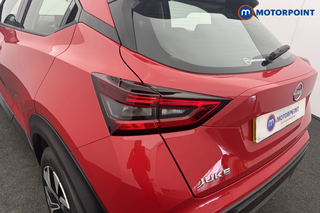 Nissan Juke Acenta Premium Automatic Petrol SUV - Stock Number (1627323) - 21st supplementary image