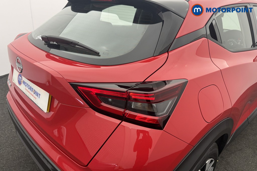 Nissan Juke Acenta Premium Automatic Petrol SUV - Stock Number (1627323) - 22nd supplementary image