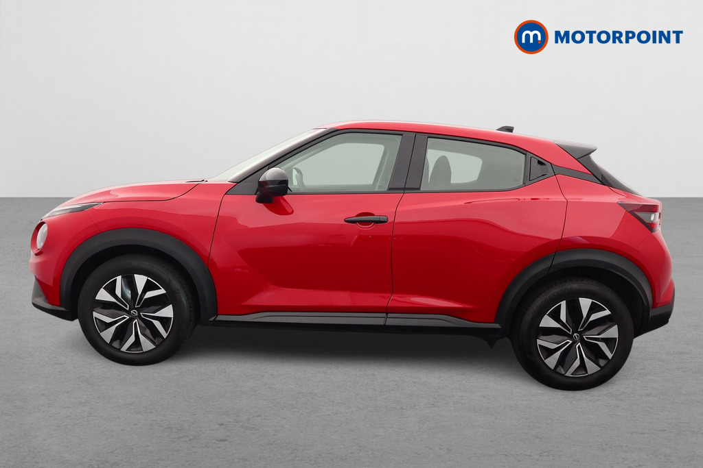 Nissan Juke Acenta Premium Automatic Petrol SUV - Stock Number (1627323) - Passenger side
