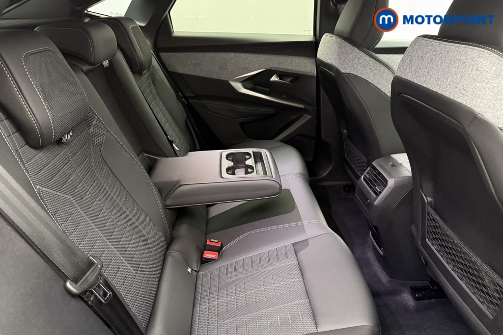 Peugeot 3008 GT Automatic Electric SUV - Stock Number (1627796) - 19th supplementary image