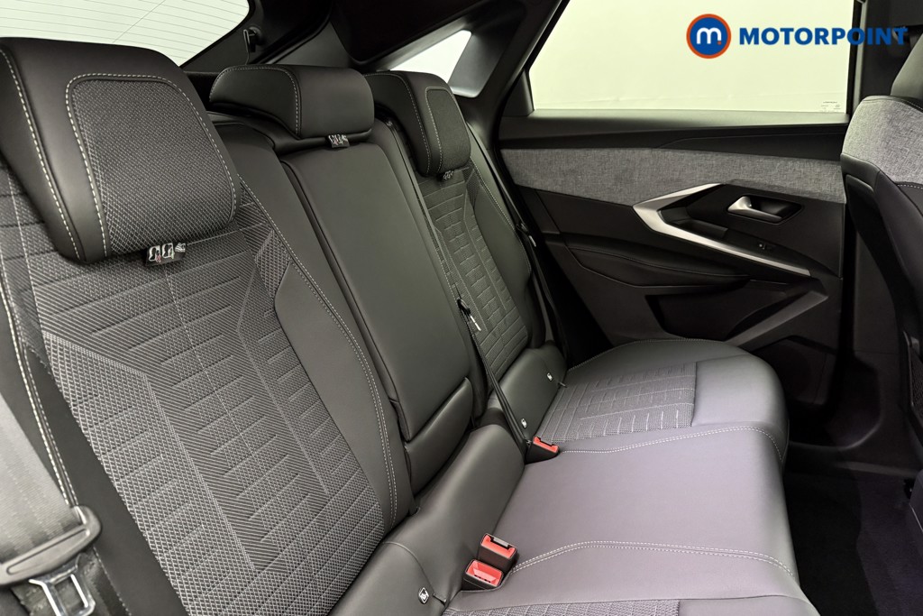 Peugeot 3008 GT Automatic Electric SUV - Stock Number (1627796) - 20th supplementary image