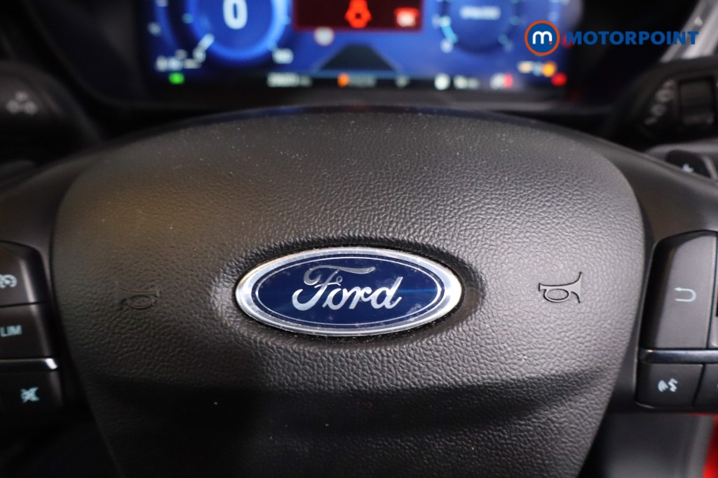 Ford Focus St-Line Vignale Automatic Petrol Hatchback - Stock Number (1627907) - 13th supplementary image