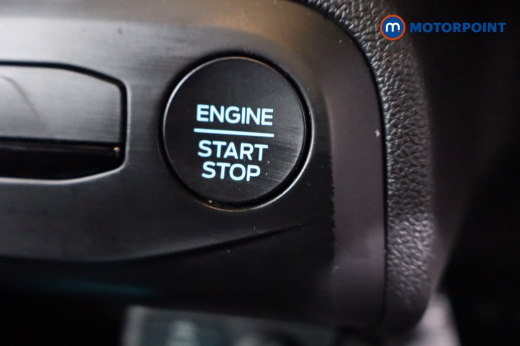 Ford Focus St-Line Vignale Automatic Petrol Hatchback - Stock Number (1627907) - 21st supplementary image