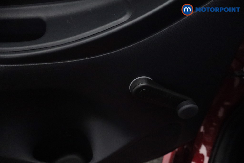 Toyota Yaris Icon Automatic Petrol-Electric Hybrid Hatchback - Stock Number (1628426) - 26th supplementary image