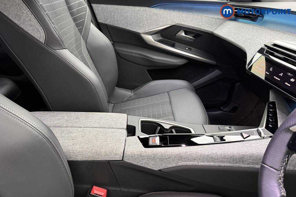 Peugeot 3008 GT Automatic Electric SUV - Stock Number (1628502) - 13th supplementary image