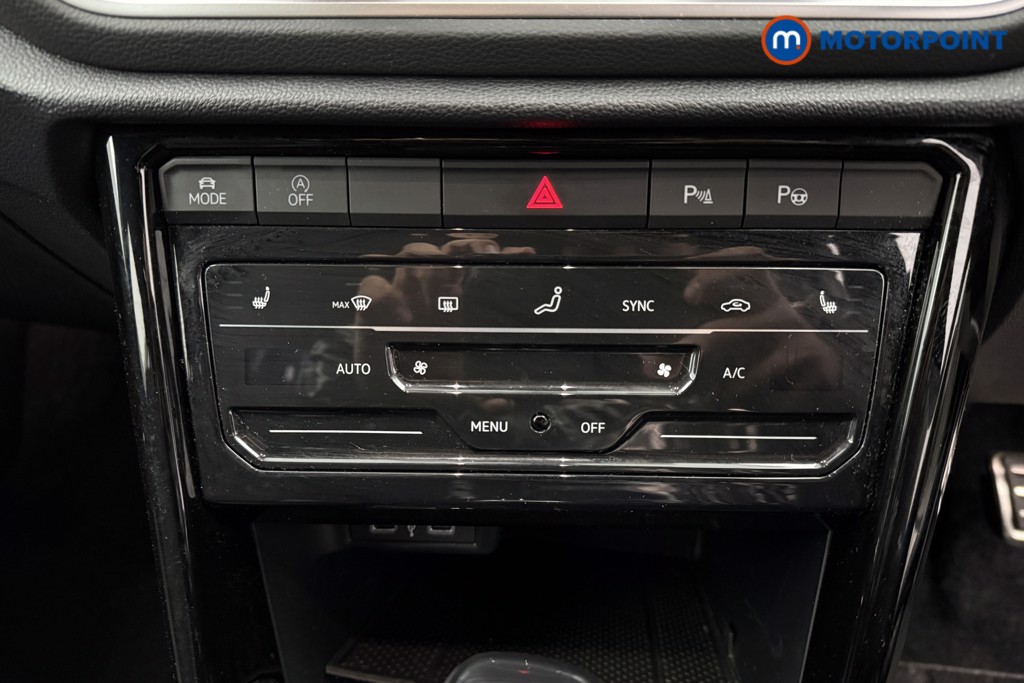 Volkswagen T-Roc R-Line Automatic Petrol SUV - Stock Number (1628693) - 10th supplementary image