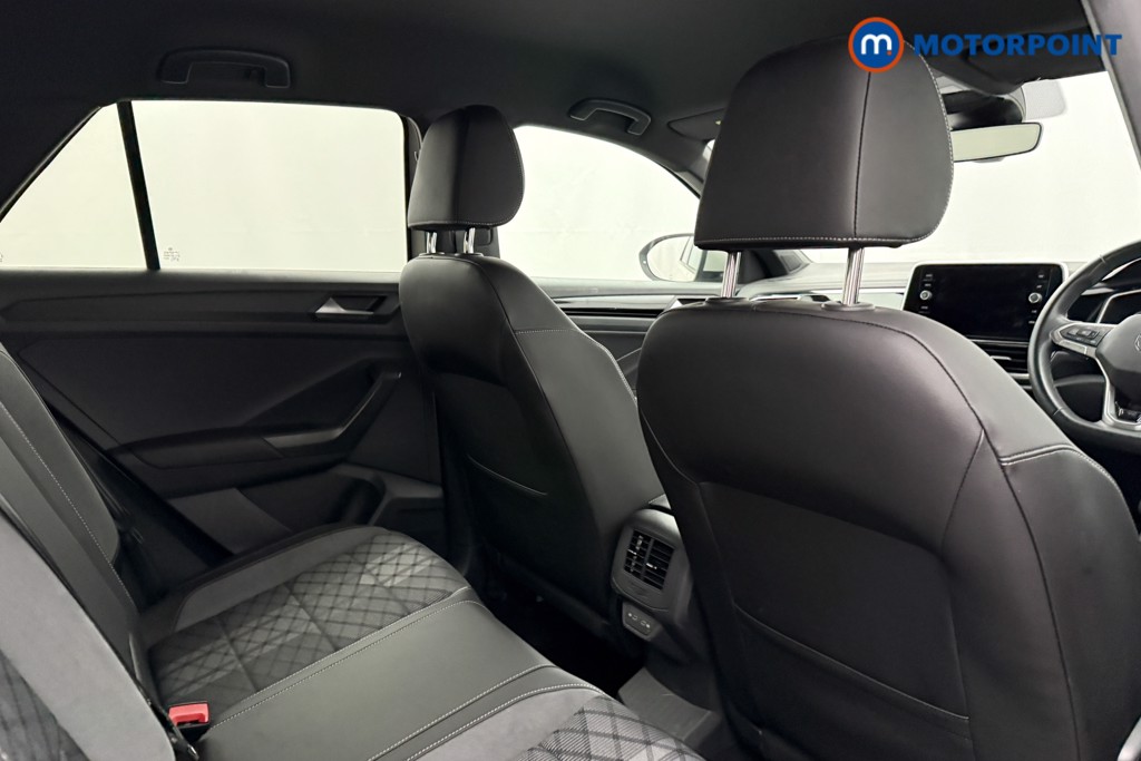 Volkswagen T-Roc R-Line Automatic Petrol SUV - Stock Number (1628693) - 16th supplementary image