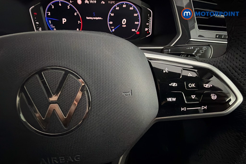 Volkswagen Tiguan R-Line Automatic Petrol SUV - Stock Number (1628852) - 4th supplementary image