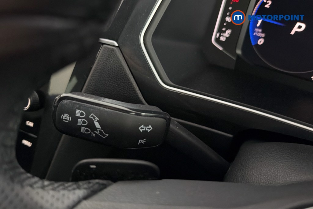 Volkswagen Tiguan R-Line Automatic Petrol SUV - Stock Number (1628852) - 6th supplementary image