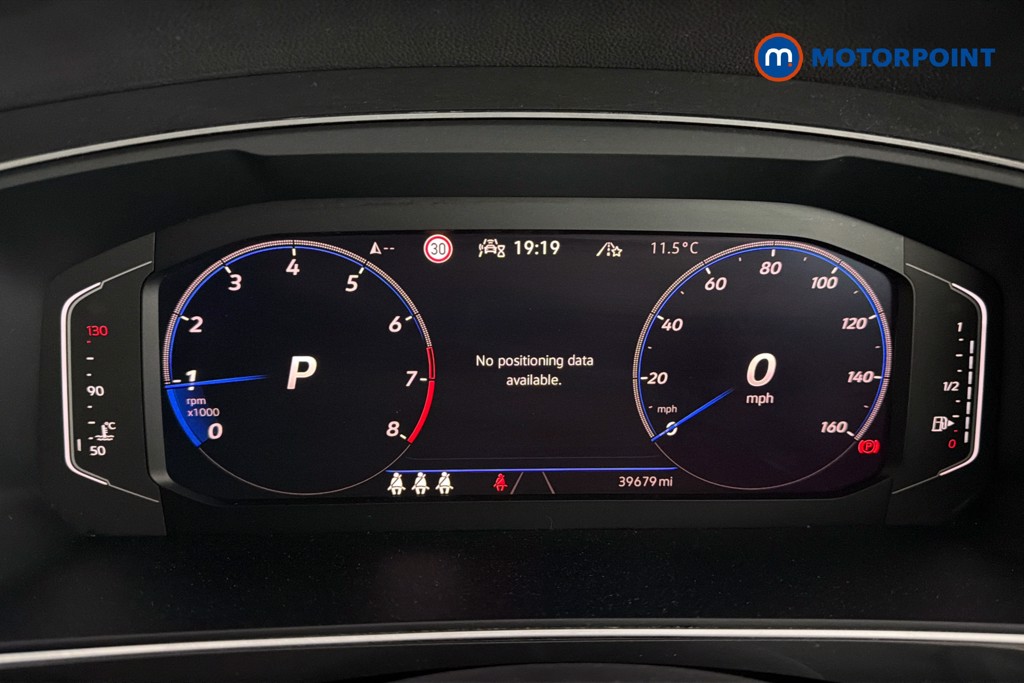 Volkswagen Tiguan R-Line Automatic Petrol SUV - Stock Number (1628852) - 8th supplementary image